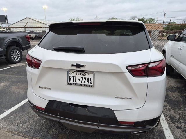 Used 2022 Chevrolet Blazer Premier w/ Enhanced Convenience Package FWD image 5