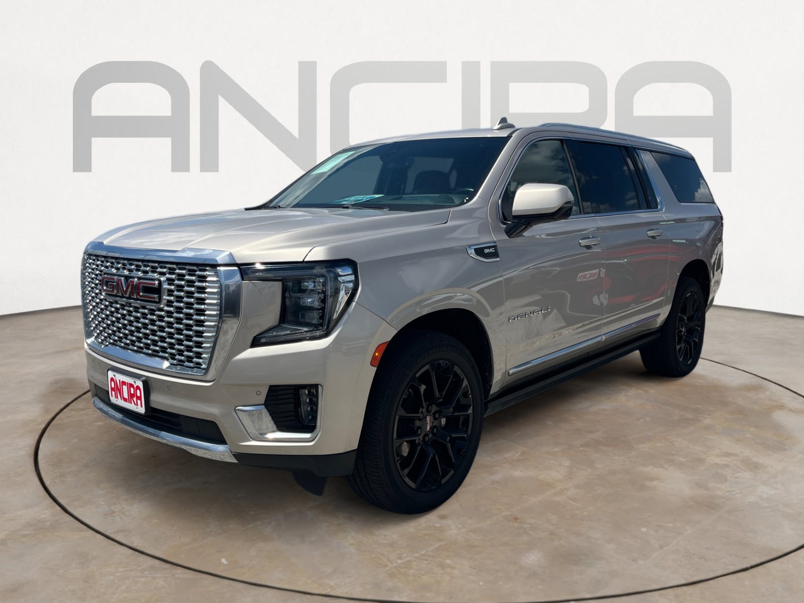 Used 2022 GMC Yukon XL Denali AWD/4WD image 6