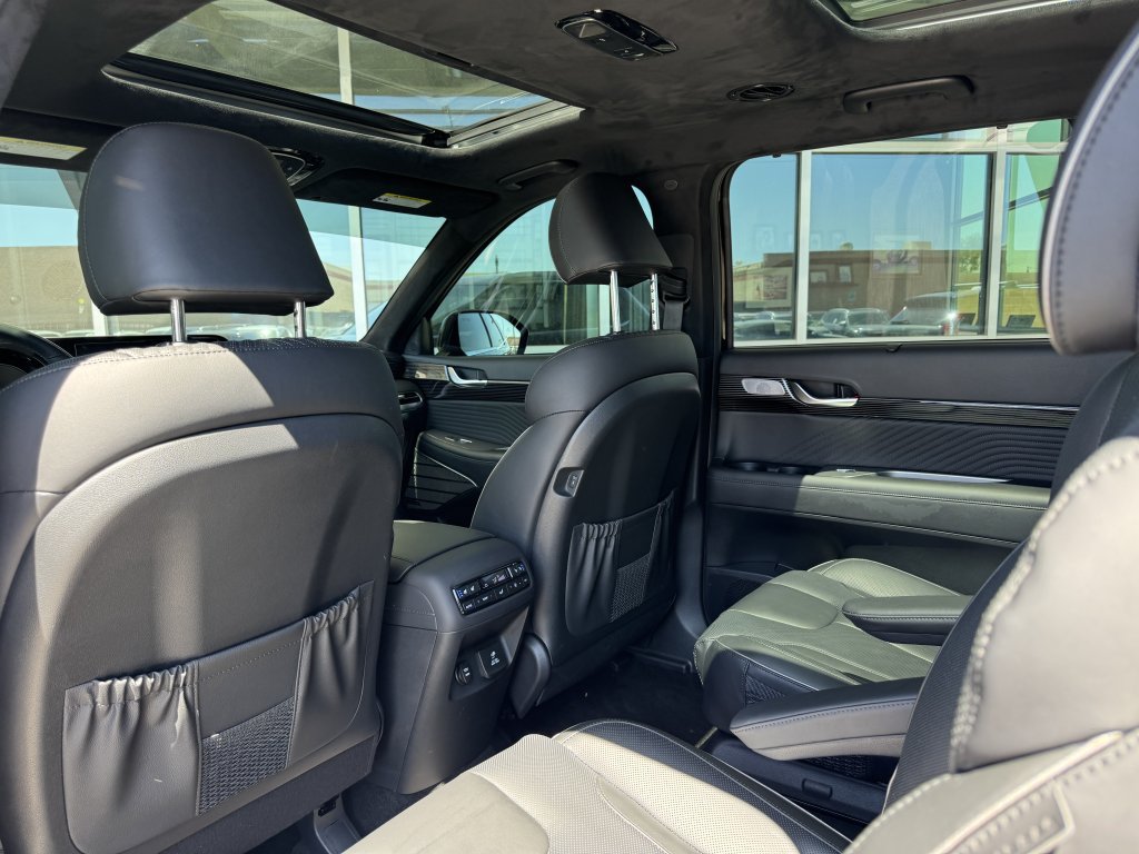 Used 2024 Hyundai Palisade Calligraphy AWD/4WD image 40