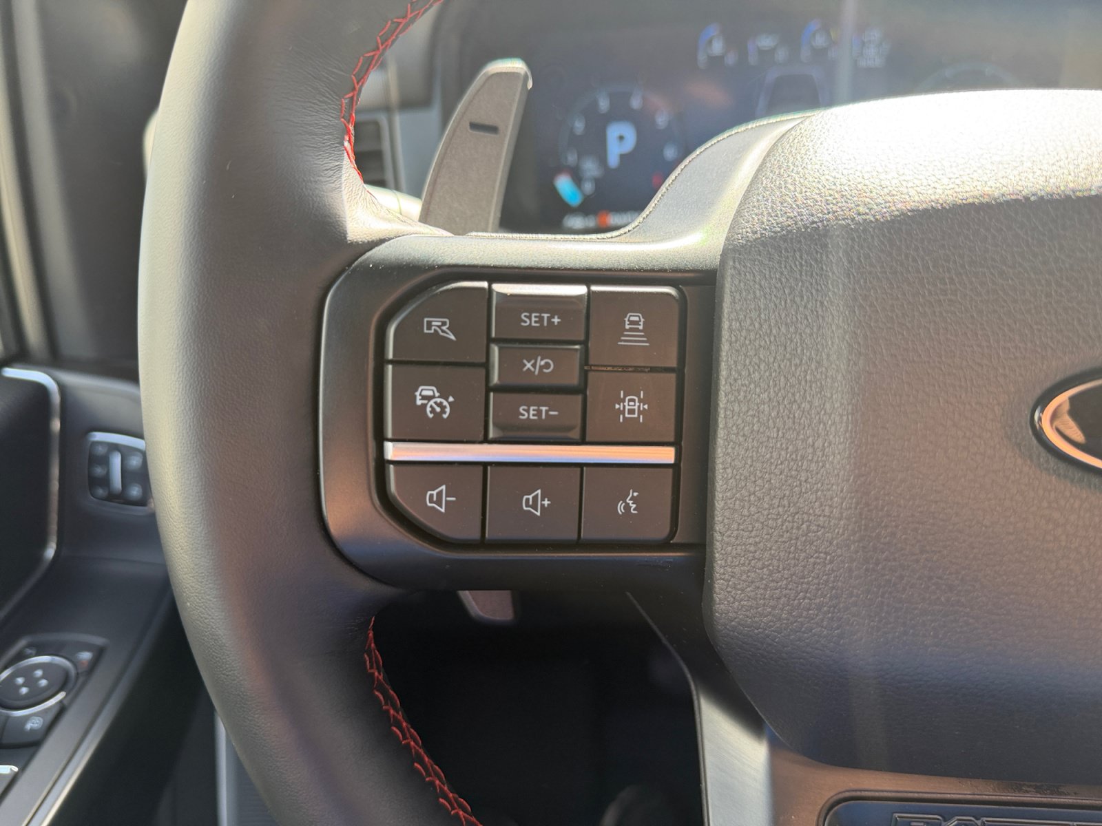 Used 2025 Ford F150 Raptor AWD/4WD image 20