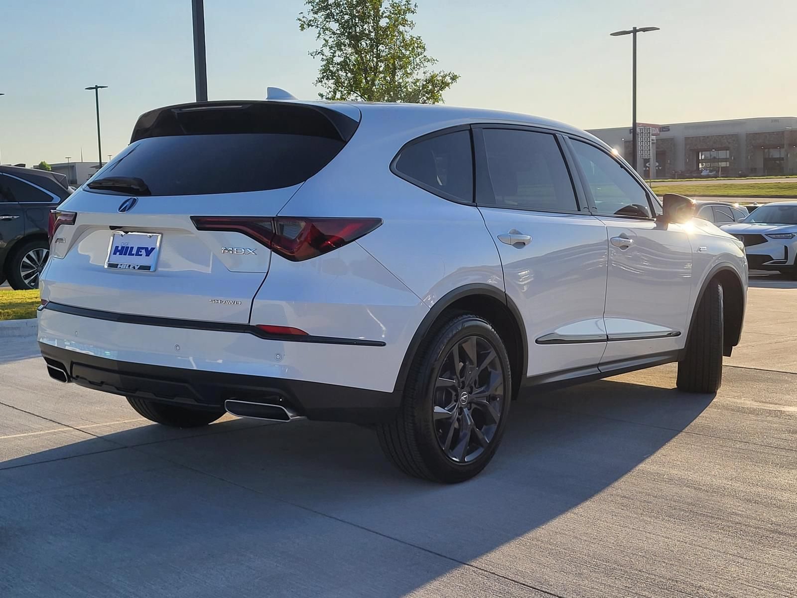 Used 2024 Acura MDX A-Spec AWD/4WD image 5