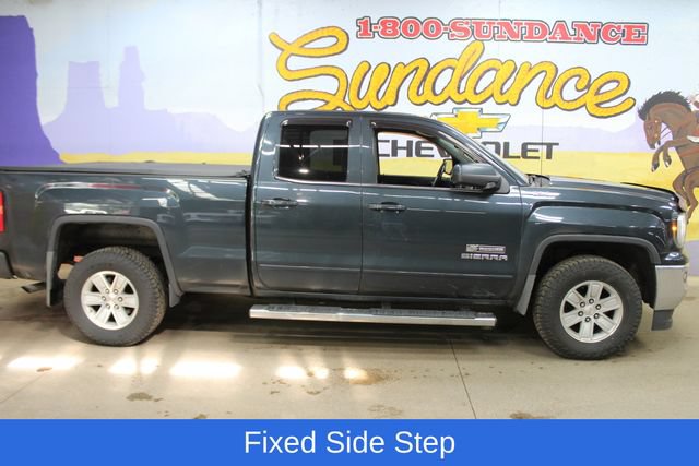 Used 2017 GMC Sierra 1500 SLE AWD/4WD image 1
