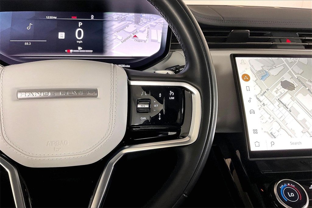Used 2023 Land Rover Range Rover Sport SE image 19