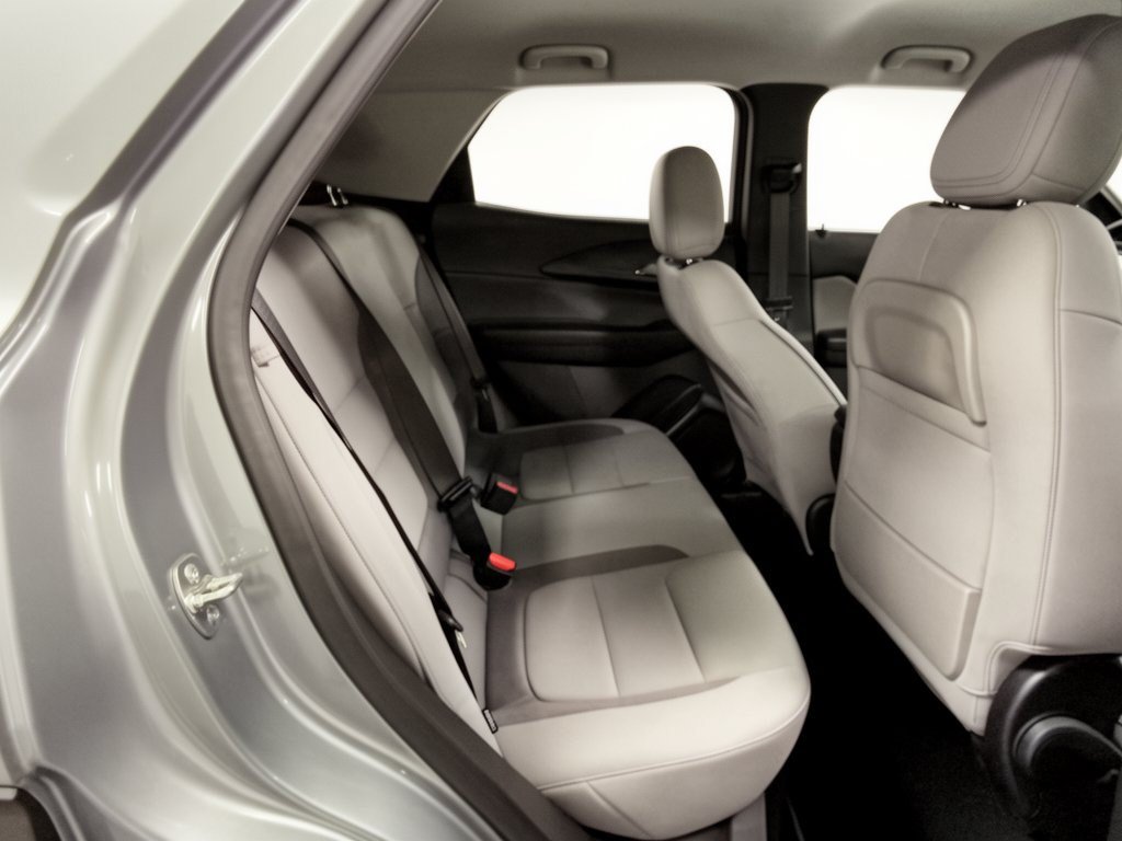 New 2026 Chevrolet TrailBlazer LT w/ Driver Confidence Package FWD image 29