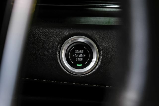 Used 2024 Cadillac Escalade Sport w/ LPO, ONYX Package AWD/4WD image 25