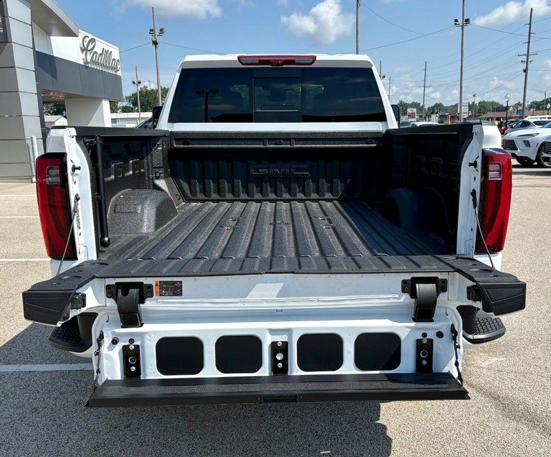 New 2026 GMC Sierra 2500 Denali w/ Denali Reserve Package AWD/4WD image 6