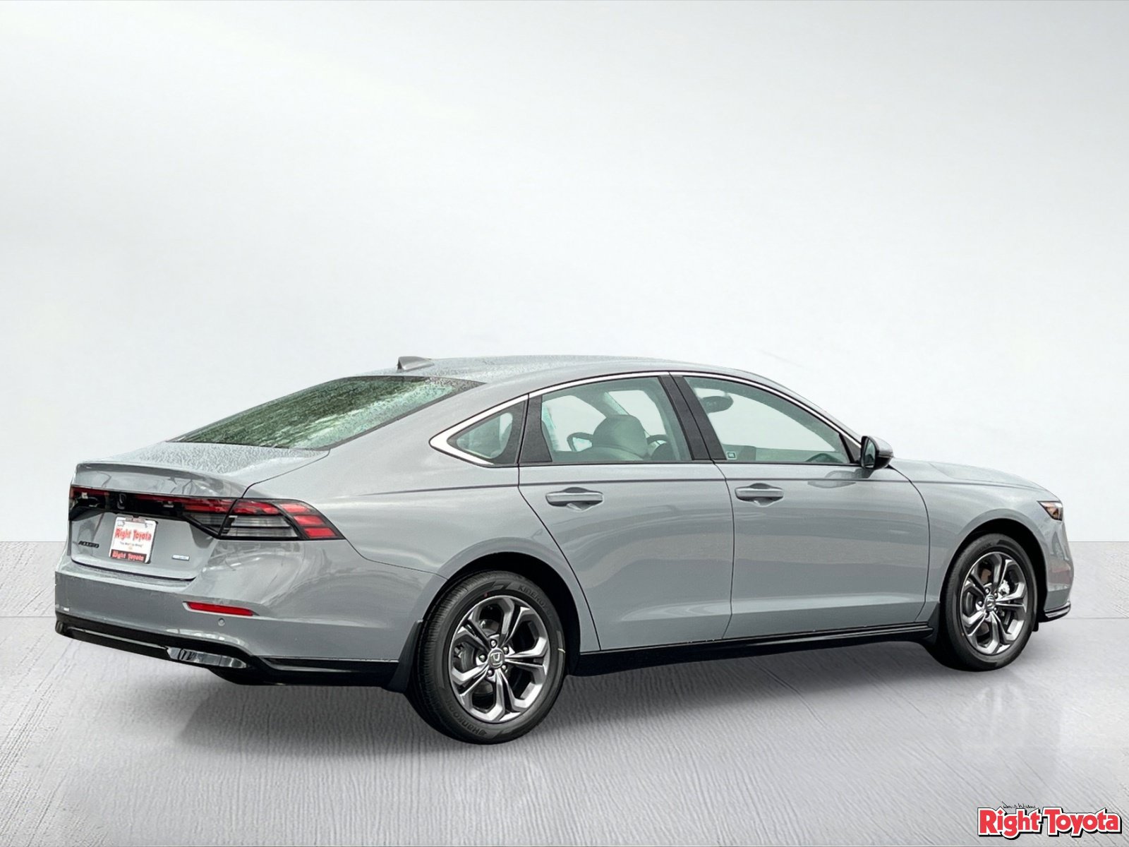 Used 2026 Honda Accord EX-L image 5