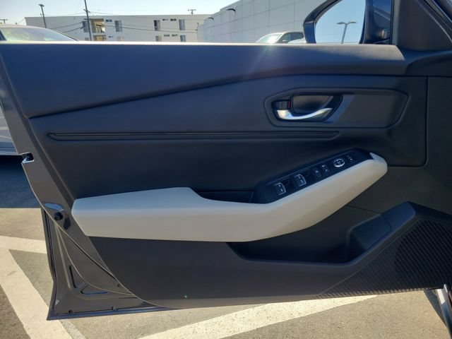 Certified 2023 Honda Accord EX image 18