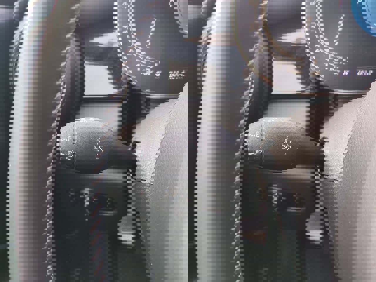 Used 2023 MINI Cooper S image 25