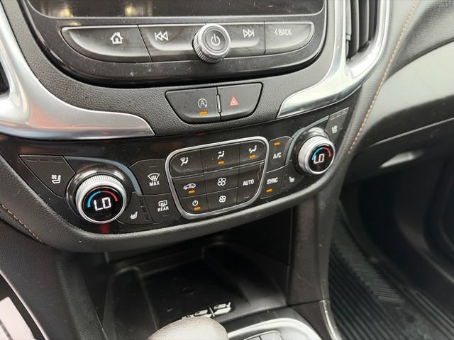 Used 2022 Chevrolet Equinox Premier AWD/4WD image 23