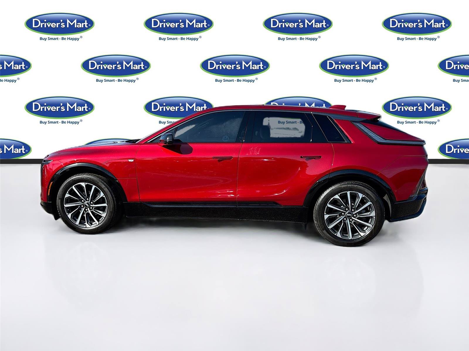 Used 2024 Cadillac Lyriq Sport RWD image 4