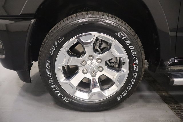 New 2026 RAM 1500 4x4 Crew Cab image 23