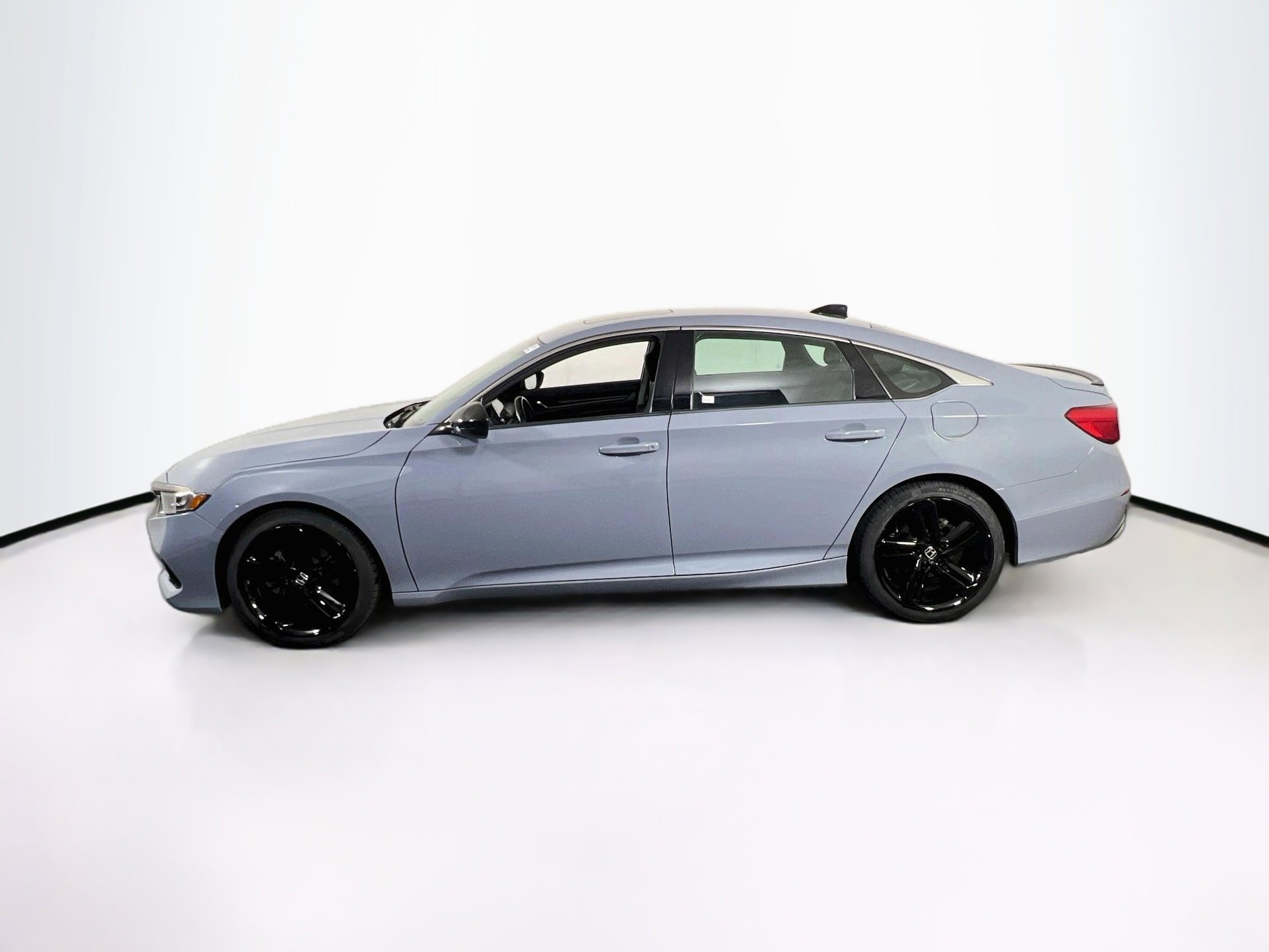 Used 2022 Honda Accord Sport image 8