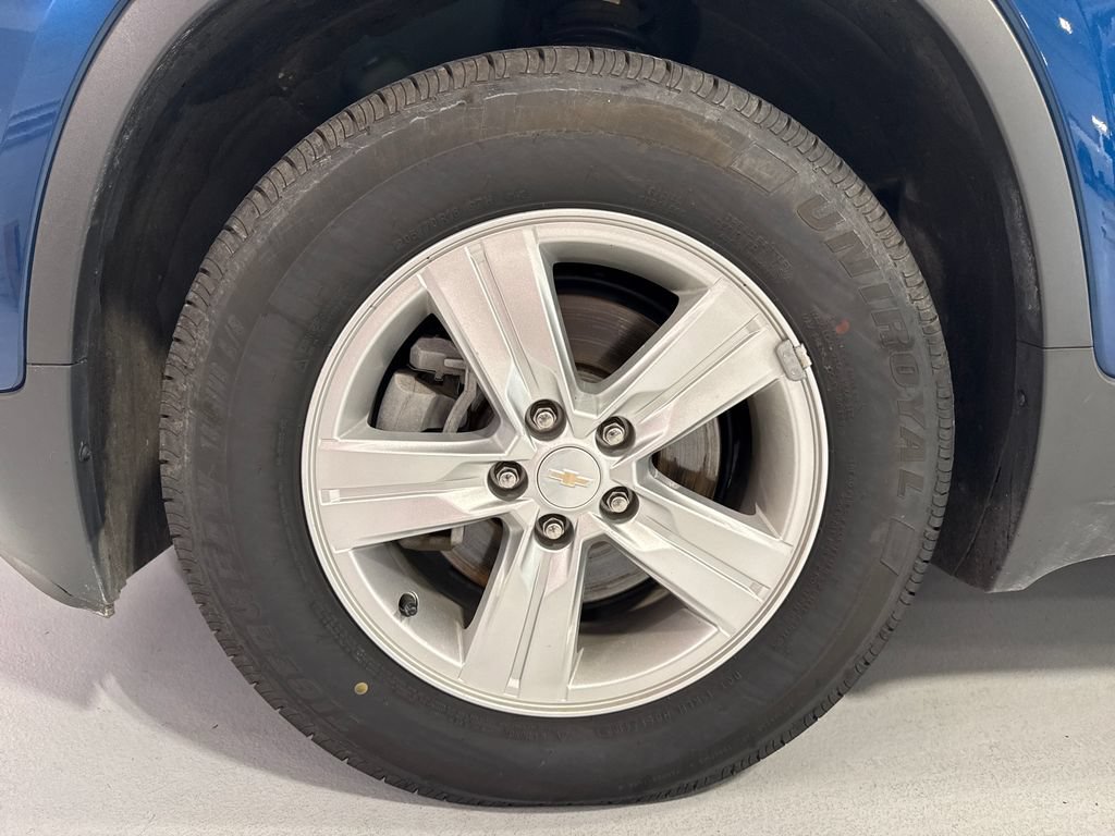 Used 2020 Chevrolet Trax LT FWD image 41