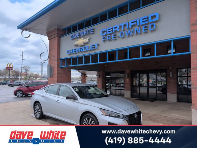 Used 2025 Nissan Altima 2.5 SV AWD/4WD image 1