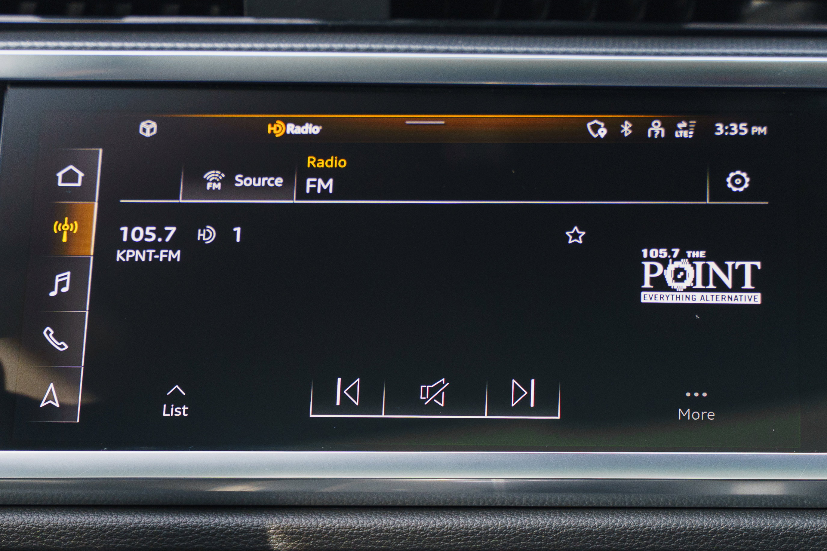 Used 2023 Audi Q3 2.0T Premium Plus w/ Premium Plus Package image 13