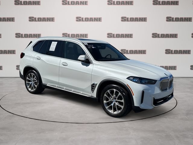 Certified 2024 BMW X5 xDrive40i w/ Premium Package AWD/4WD image 7