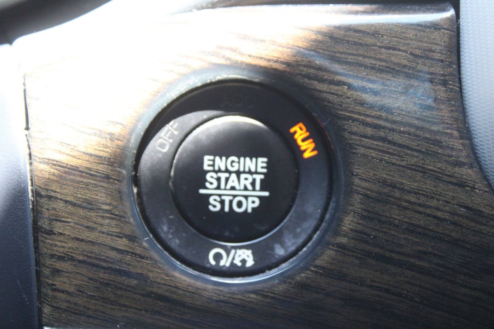 Used 2018 Jeep Grand Cherokee Summit AWD/4WD image 35