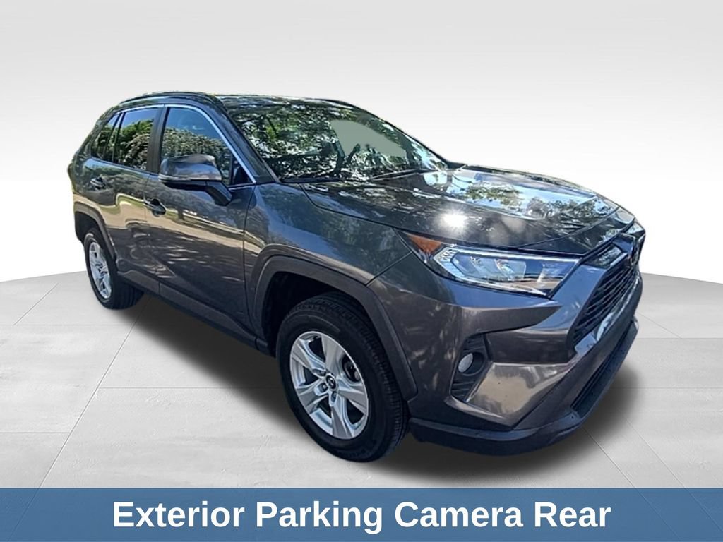Used 2020 Toyota RAV4 XLE FWD image 8