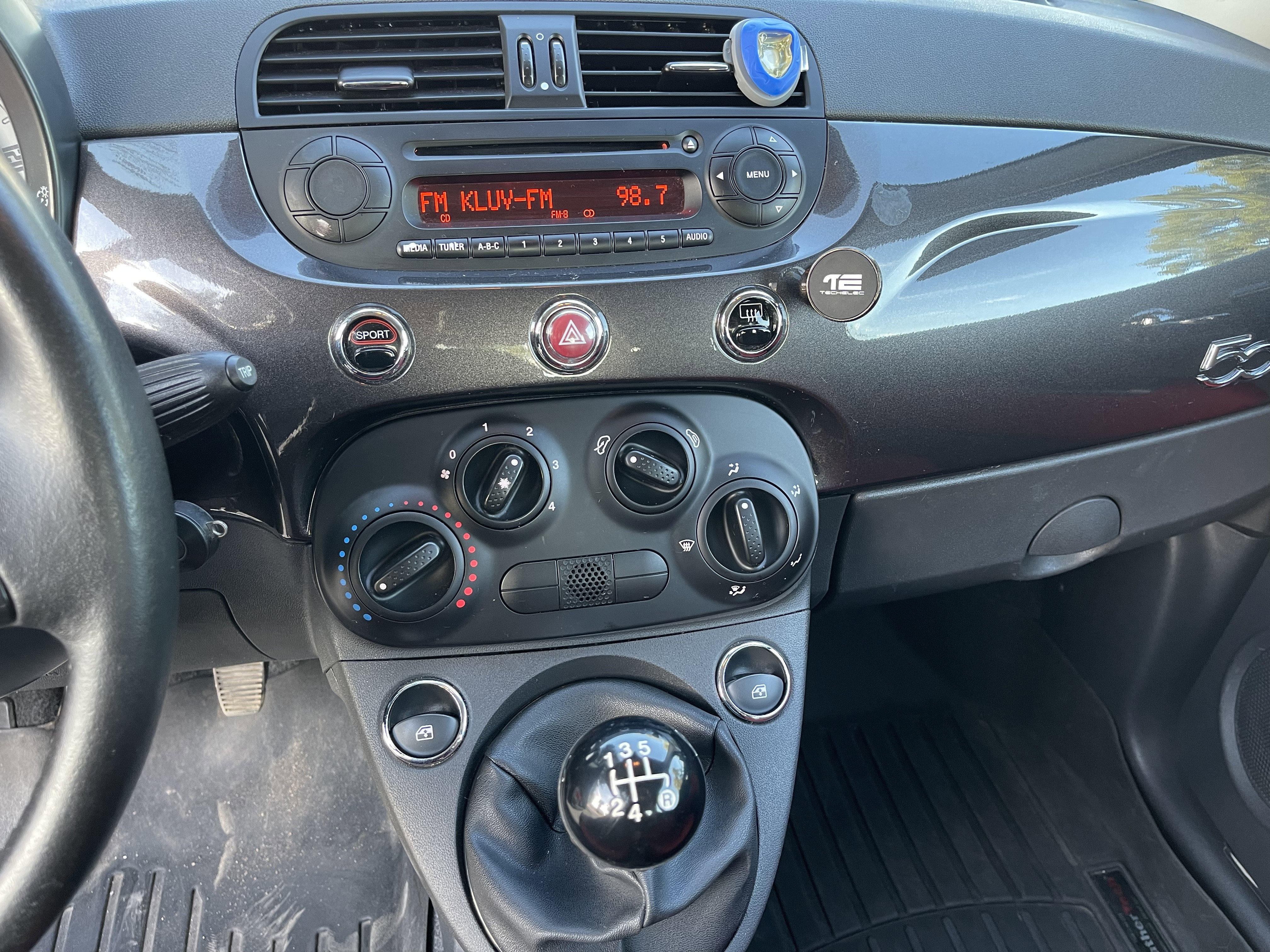 Used 2014 FIAT 500 Pop image 18