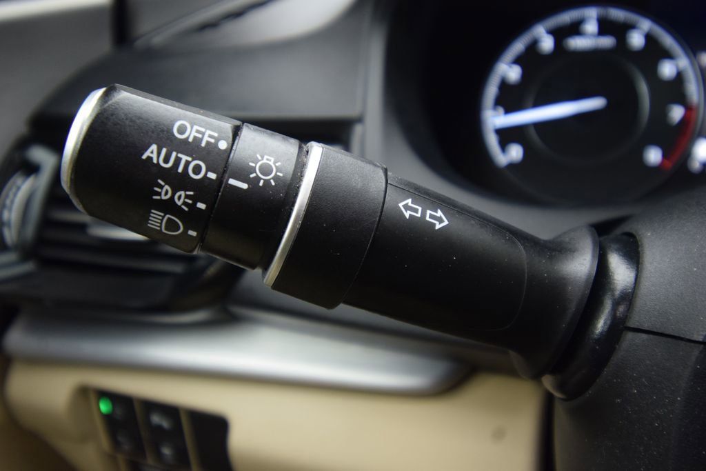 Used 2019 Acura RDX AWD w/ Technology Package image 41