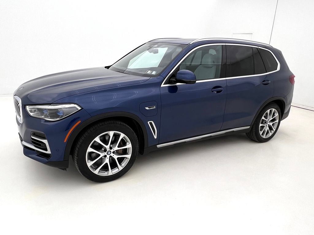 Used 2023 BMW X5 xDrive45e w/ Executive Package image 5