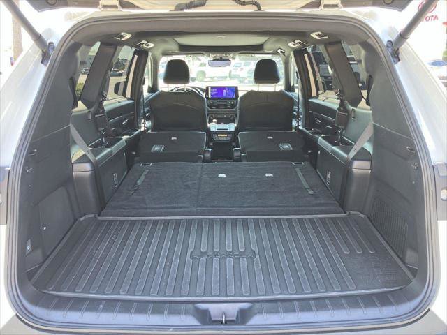 Certified 2024 Toyota Grand Highlander AWD Hybrid image 32