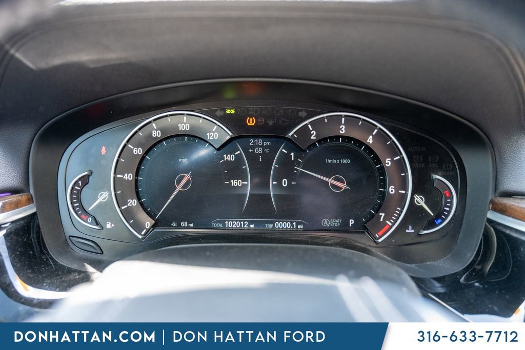 Used 2017 BMW 540i RWD image 7