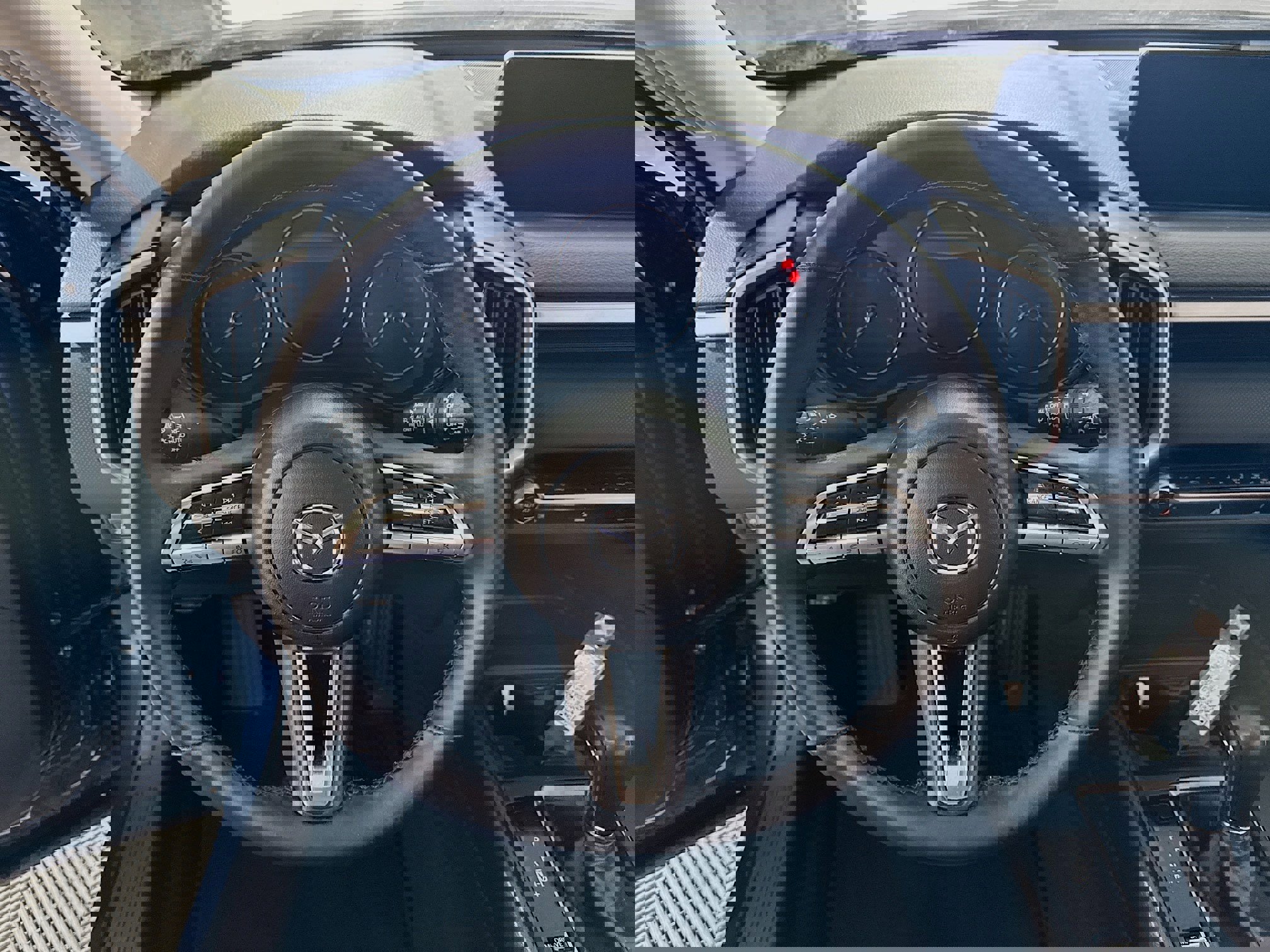 Used 2025 MAZDA CX-50 AWD 2.5 S w/ Premium Package image 17