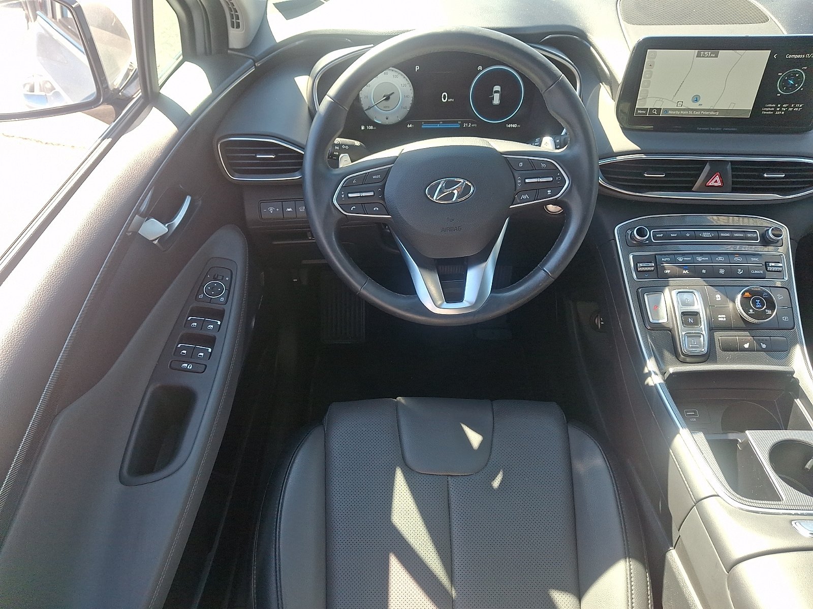 Certified 2023 Hyundai Santa Fe SEL w/ Premium Package AWD/4WD image 12