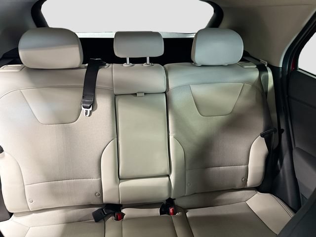 Used 2025 Kia Niro EX FWD image 24