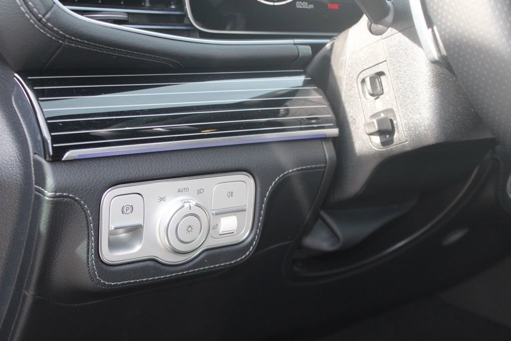 Certified 2025 Mercedes-Benz GLS 580 4MATIC image 15