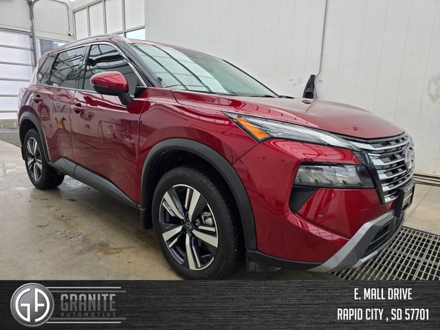 Used 2024 Nissan Rogue SL w/ SL Premium Package image 7