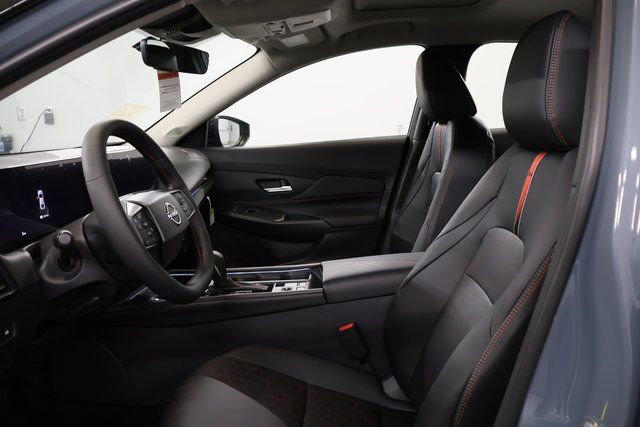 New 2026 Nissan Sentra SR w/ SR Premium Package image 10