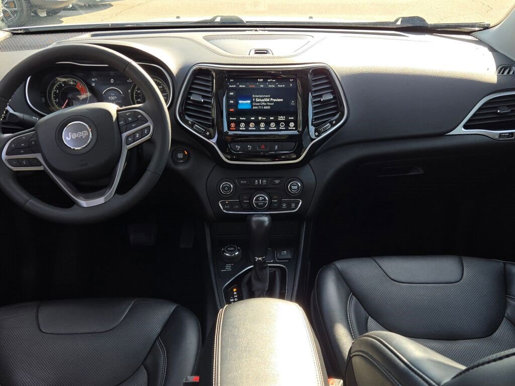Used 2022 Jeep Cherokee Limited w/ Mopar Interior Package image 19