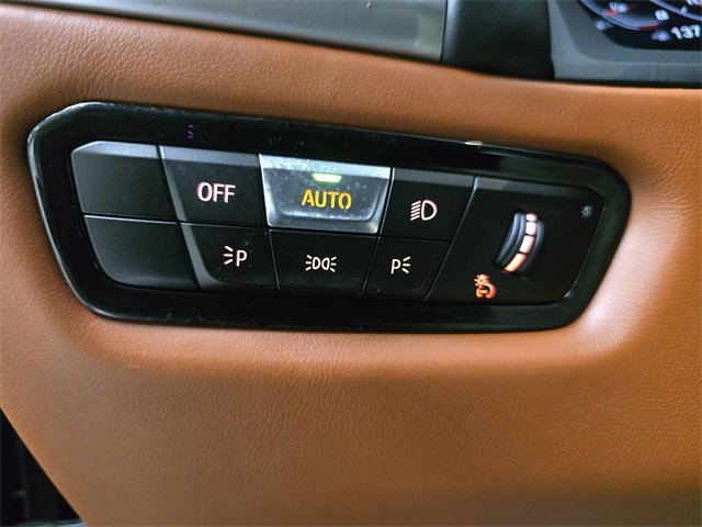 Used 2022 BMW M850i xDrive M850i xDrive image 26