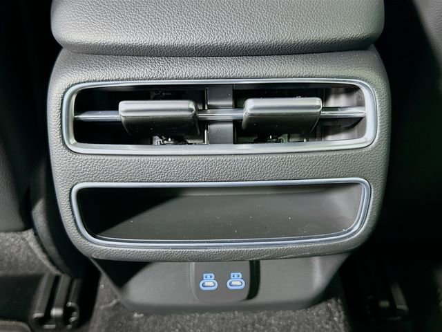 New 2026 Genesis GV70 2.5T Advanced image 18