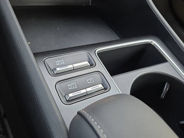 Certified 2025 Hyundai Sonata SEL AWD/4WD image 16