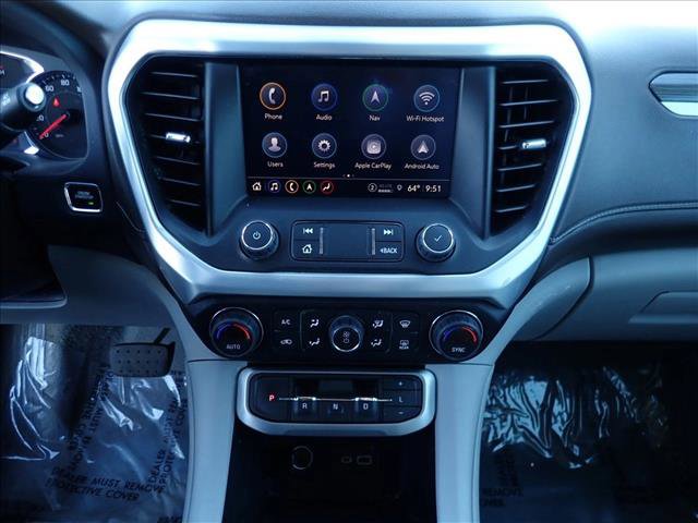 Used 2023 GMC Acadia SLT image 17