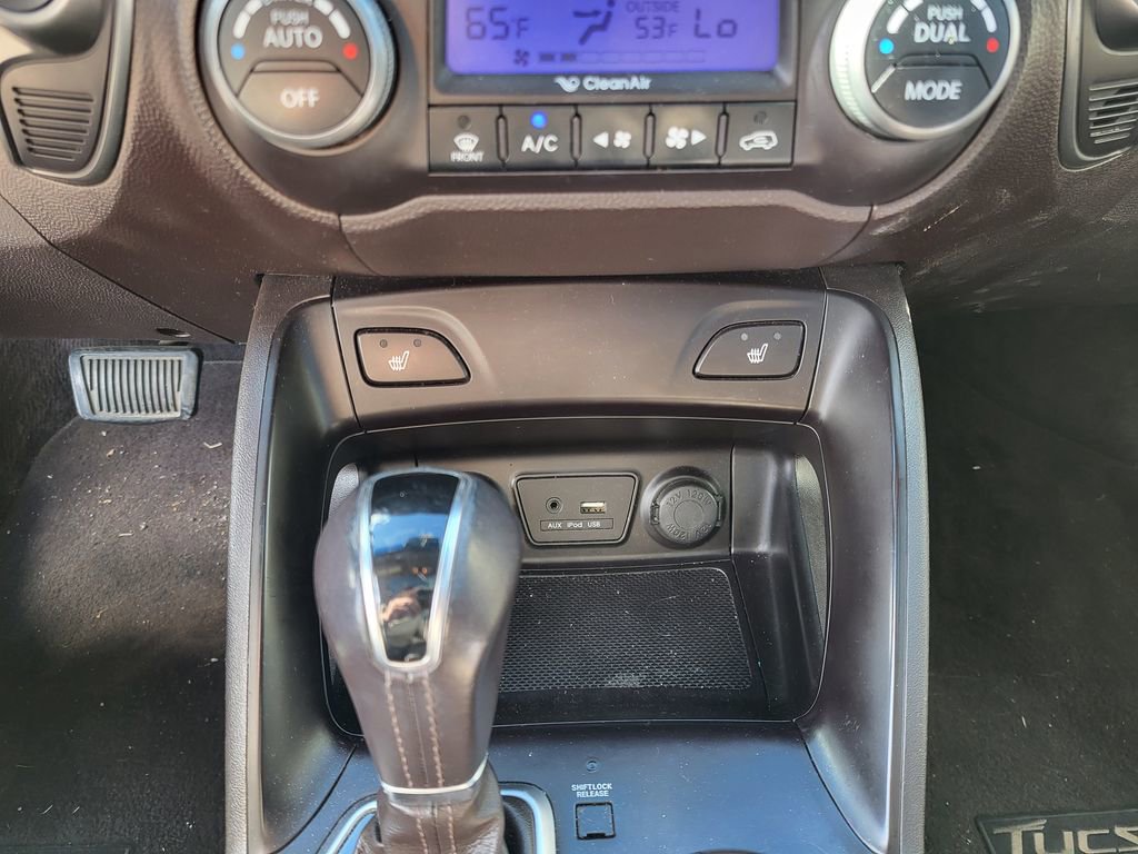 Used 2015 Hyundai Tucson Limited w/ Option Group 03 image 6