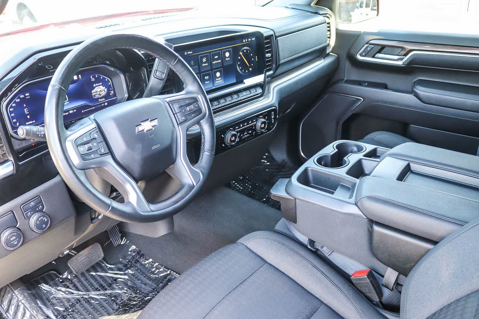 Used 2023 Chevrolet Silverado 1500 LT RWD image 18