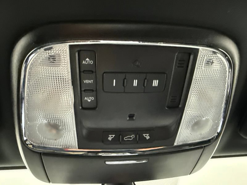 Used 2021 Jeep Grand Cherokee Limited w/ Quick Order Package 28K 80th AWD/4WD image 37