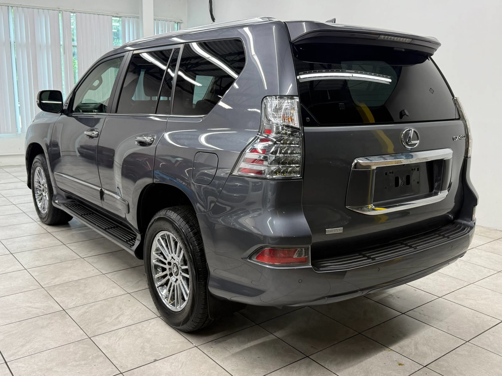 Used 2017 Lexus GX 460 Premium AWD/4WD image 7