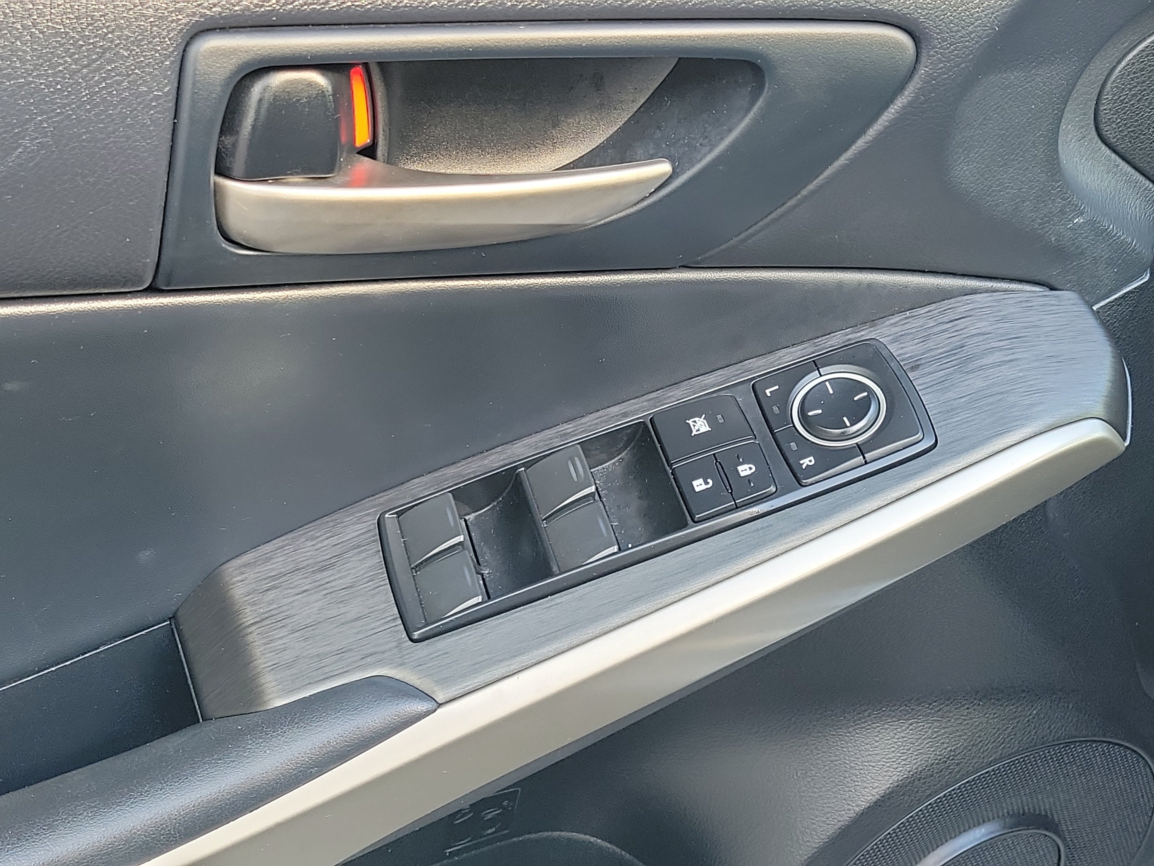 Used 2020 Lexus IS 300 F Sport w/ F Sport Package RWD image 24