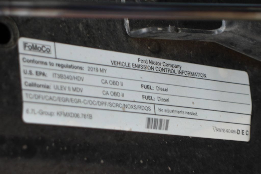 Used 2019 Ford F250 Lariat w/ Lariat Ultimate Package AWD/4WD image 14