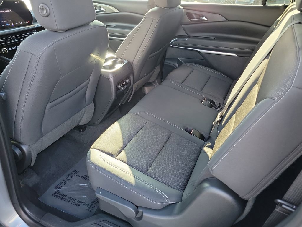 Used 2024 Chevrolet Traverse LS w/ Midnight/Sport Edition image 20