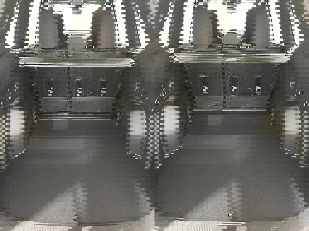 New 2025 Subaru Forester Premium image 27