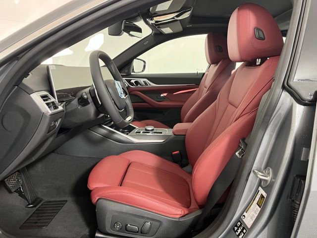 Used 2025 BMW 430i xDrive w/ Premium Package image 11