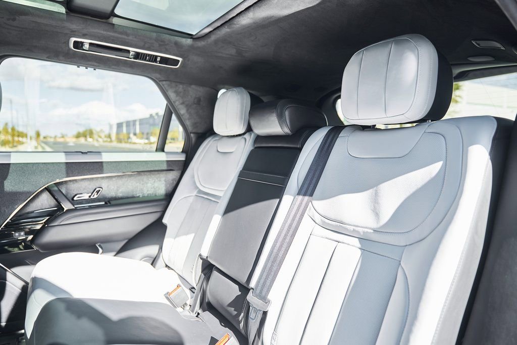Used 2025 Land Rover Range Rover Sport Autobiography image 36