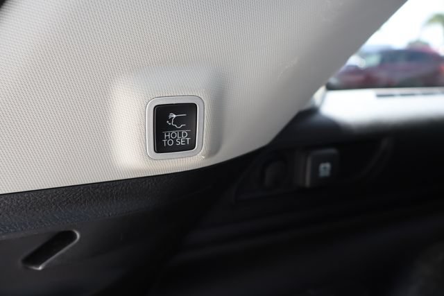 Used 2024 Jeep Grand Cherokee Limited 4xe AWD/4WD image 27